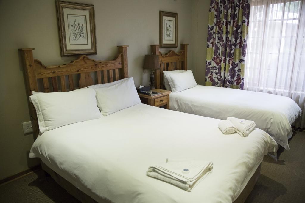 La Vie & Rose Lodge Bloemfontein Ngoại thất bức ảnh